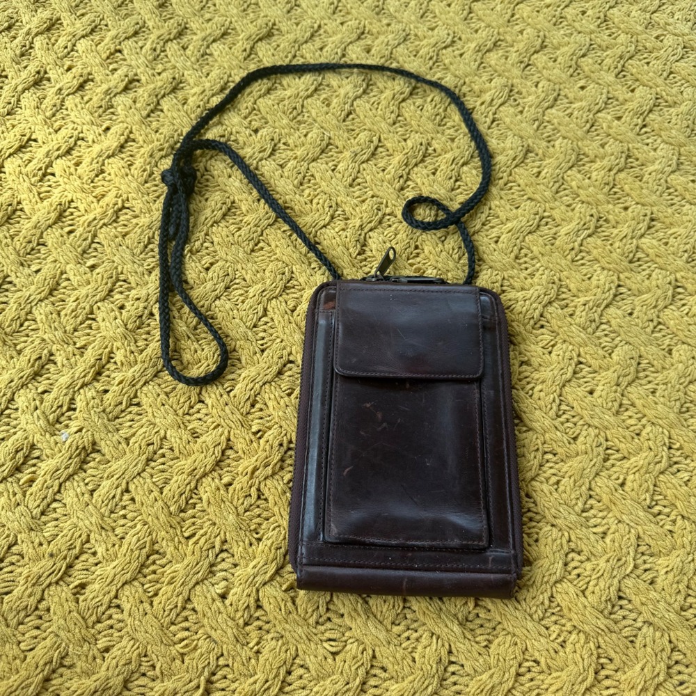 Eddie Bauer Vintage Brown Leather Travel Wallet Neck Pouch Crossbody Bag